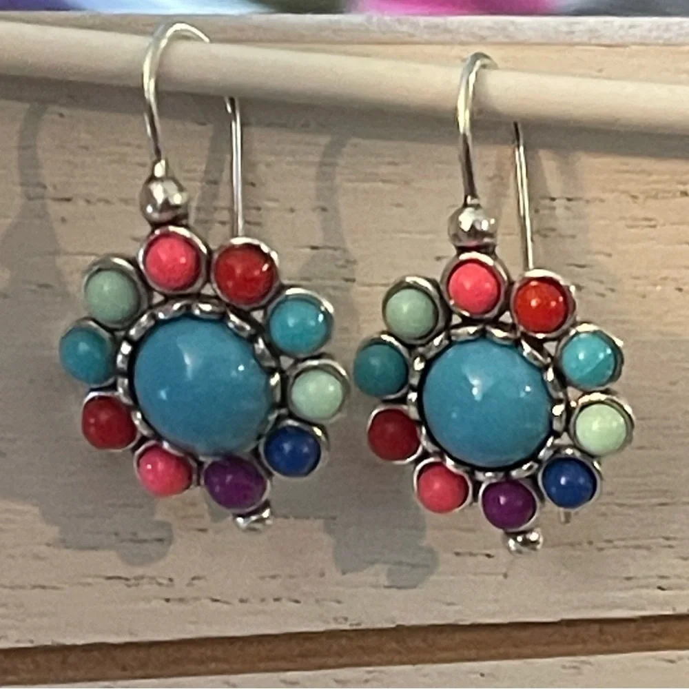 Mixed Stone Silvertone Pendant Bead Boho Turquoise Blue Colorful Dangle Earrings - Picture 3 of 7